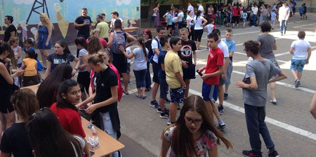 Основци праве парфеме од кедра и јасмина